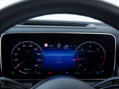 صورة مصغرة 105 لـ 2023 Mercedes-BENZ GLC