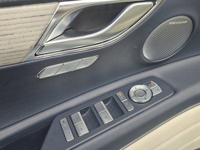 2024 Genesis GV80 thumbnail 23