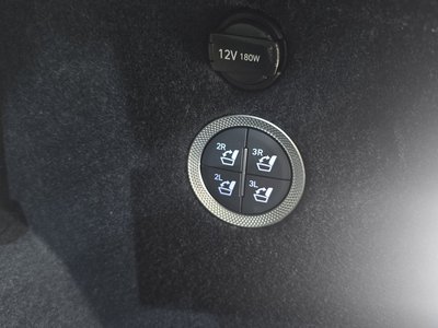 2024 Genesis GV80 thumbnail 39