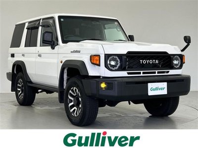 TOYOTA LAND CRUISER 70 - 1