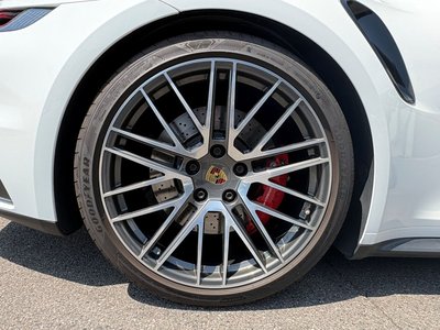 صورة مصغرة 11 لـ 2021 Porsche 911