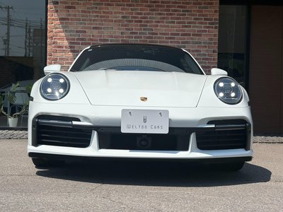 PORSCHE 911 - 4
