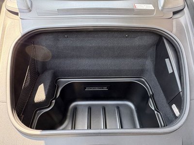 صورة مصغرة 24 لـ 2021 Porsche 911