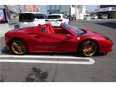 صورة مصغرة 18 لـ 2018 FERRARI 488 SPIDER