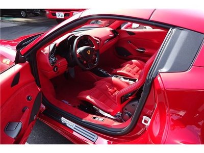 صورة مصغرة 34 لـ 2018 FERRARI 488 SPIDER