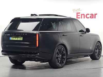 2026 LAND Rover RANGE ROVER photo 3
