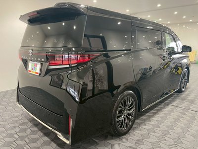 TOYOTA VELLFIRE - 7