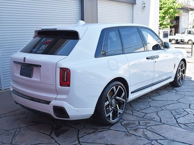 ROLLS-ROYCE CULLINAN - 7