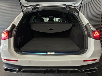 MERCEDES-BENZ E-CLASS - 8