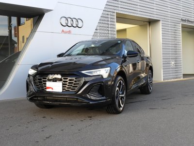 AUDI Q8 SPORTBACK E-TRON