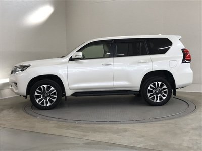 TOYOTA LAND CRUISER PRADO - 4