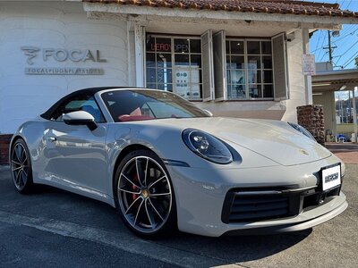 PORSCHE 911 CABRIOLET