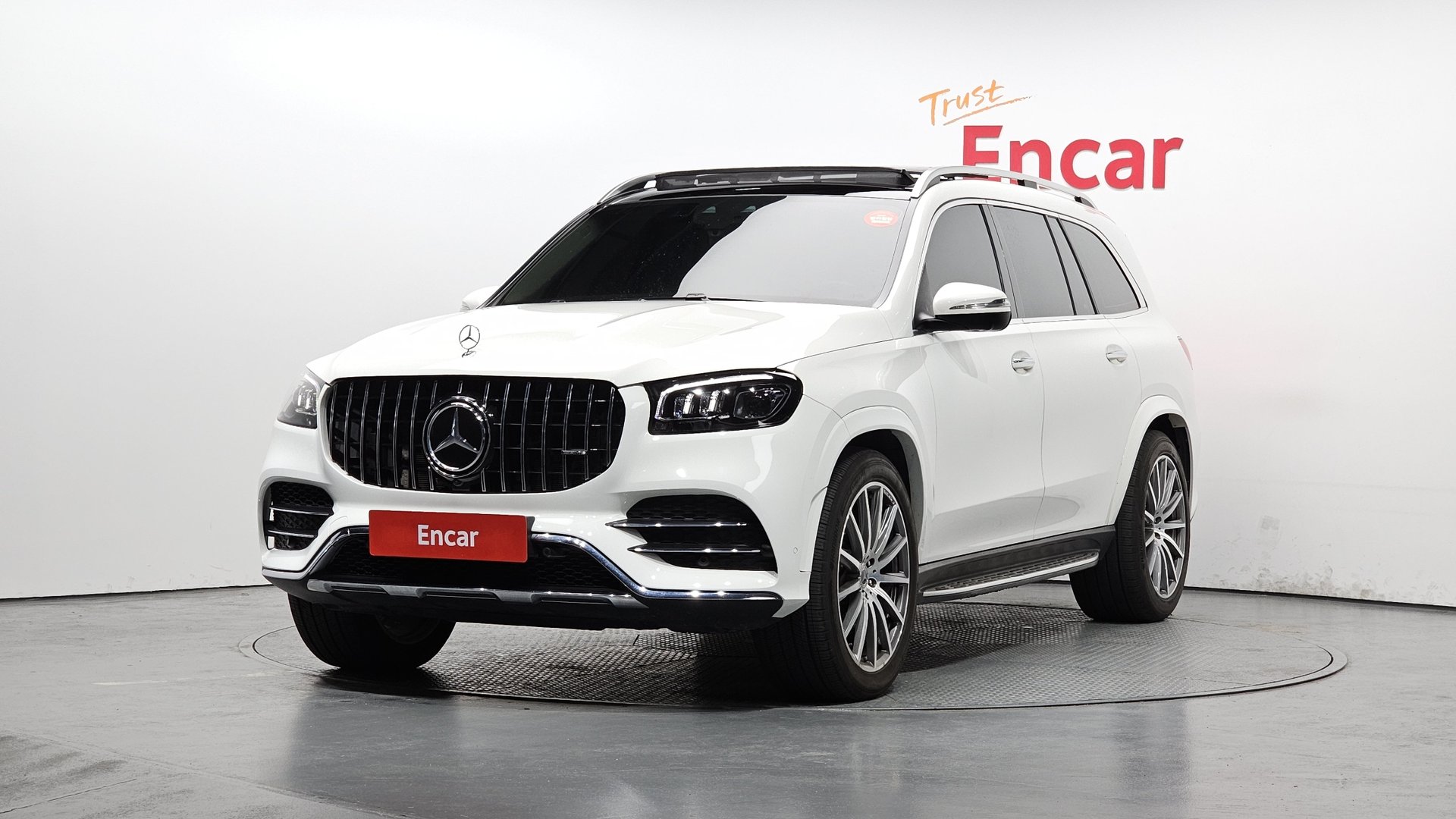 MERCEDES-BENZ GLS - View 1