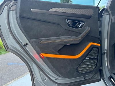 2024 Lamborghini URUS 缩略图 36