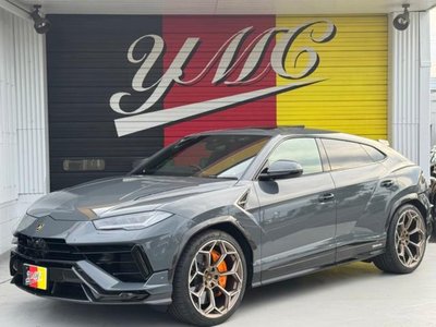 2024 Lamborghini URUS — фото 1