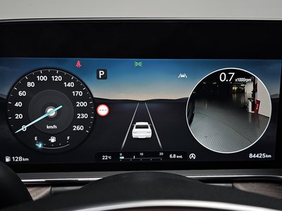 2022 Genesis G90 (RS4) photo 8