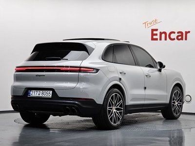 PORSCHE CAYENNE - 5