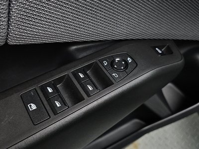 2025 BMW X3 — миниатюра 24