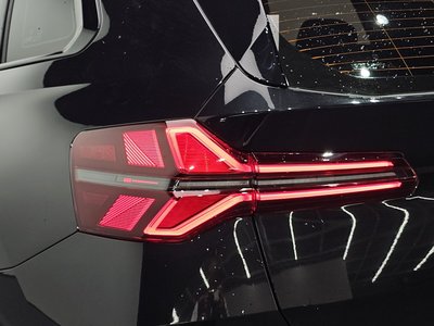 2025 BMW X3 photo 10