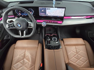2025 BMW 5 SERIES — фото 5