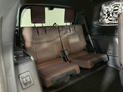 TOYOTA LAND CRUISER 250 - 6