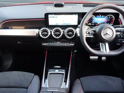 MERCEDES-BENZ GLB - 2