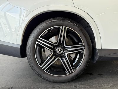 MERCEDES-BENZ GLC - 9