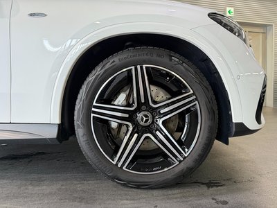 MERCEDES-BENZ GLC - 8