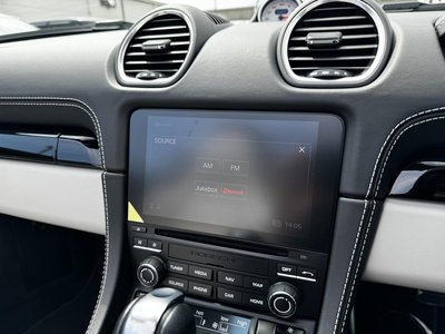 صورة مصغرة 11 لـ 2023 Porsche 718