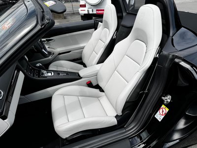 صورة مصغرة 22 لـ 2023 Porsche 718