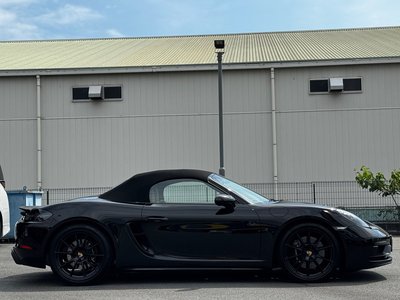 صورة مصغرة 37 لـ 2023 Porsche 718
