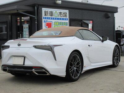LEXUS LC CONVERTIBLE - 8