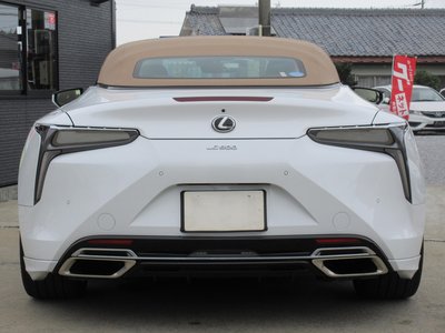 LEXUS LC CONVERTIBLE - 7