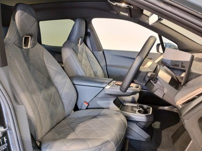 صورة مصغرة 34 لـ 2025 BMW IX