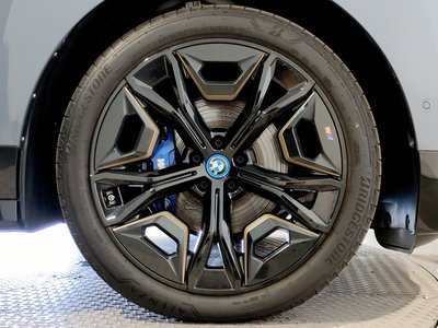 صورة مصغرة 21 لـ 2025 BMW IX