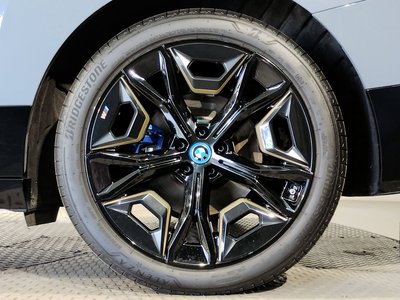 صورة مصغرة 23 لـ 2025 BMW IX