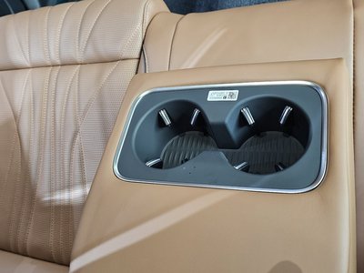 2025 Genesis GV70 thumbnail 27