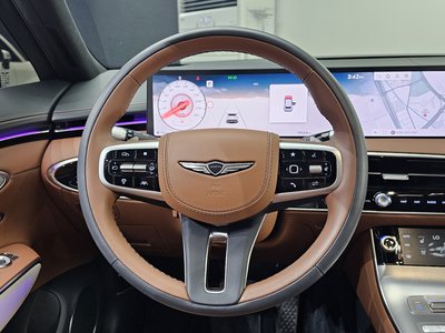 2025 Genesis GV70 thumbnail 19