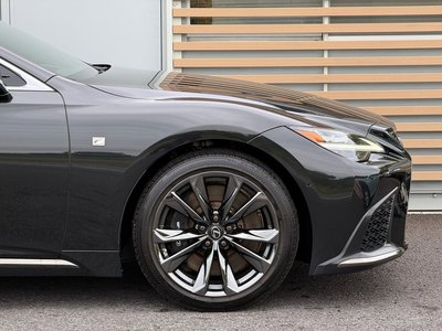 2021 Lexus LS thumbnail 21