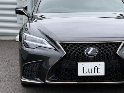 2021 Lexus LS thumbnail 12