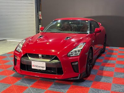 NISSAN GT-R - 10