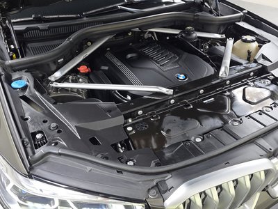 2021 BMW X6 photo 7