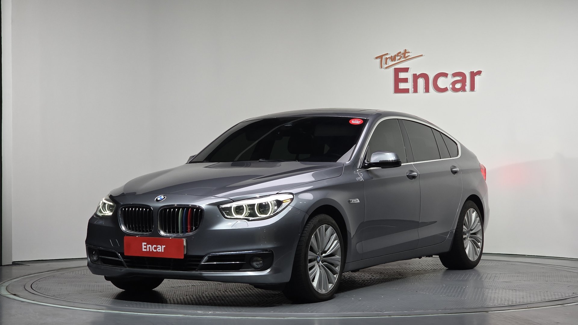 BMW 5 SERIES GT - View 1