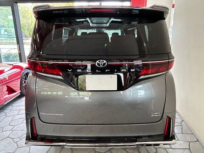 TOYOTA VELLFIRE - 3