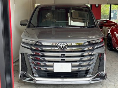 TOYOTA VELLFIRE - 2