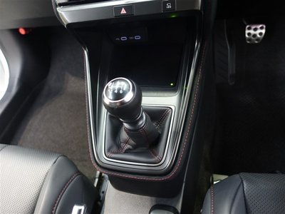 صورة مصغرة 17 لـ 2024 Lexus LBX