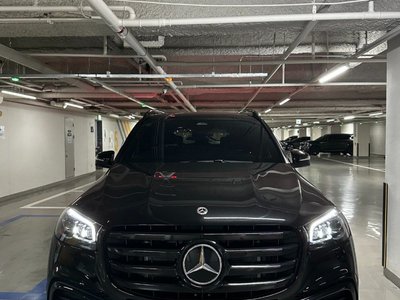MERCEDES-BENZ GLS - 1