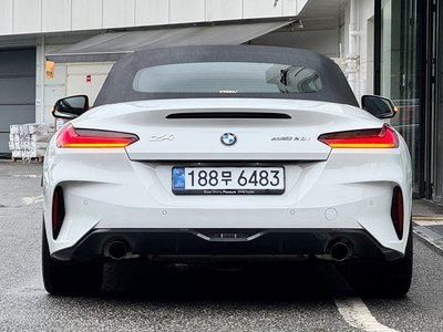 2025 BMW Z4 photo 3