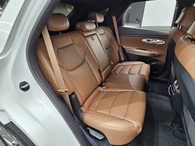 2022 Genesis GV70 — миниатюра 11