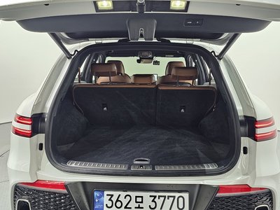 2022 Genesis GV70 — миниатюра 20